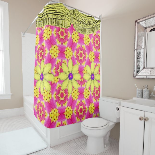 Shower Curtain Floral (In Situ)