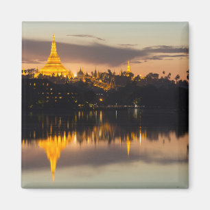 Shwedagon Pagoda, Myanmar, Yangon Magnet