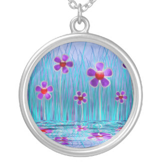 Shy Daisies Necklace