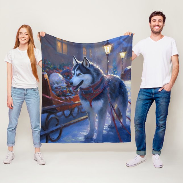 Siberian Husky Christmas Festive Season Fleece Blanket (In Situ)