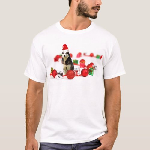 Siberian Husky Christmas with Ornament  Gift Box T_Shirt
