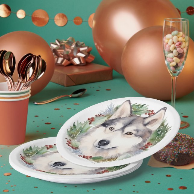 Siberian Husky Christmas Wreath Festive Pup  Paper Plates (Multi)