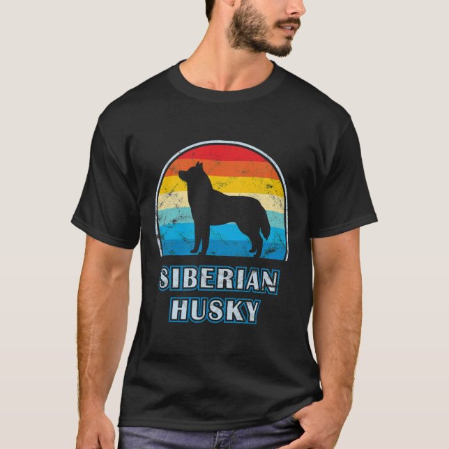 Siberian Husky Vintage Design Dog T-Shirt (Front)