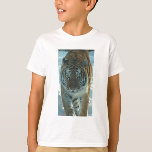 Siberian Tiger Stalking Kids Shirt