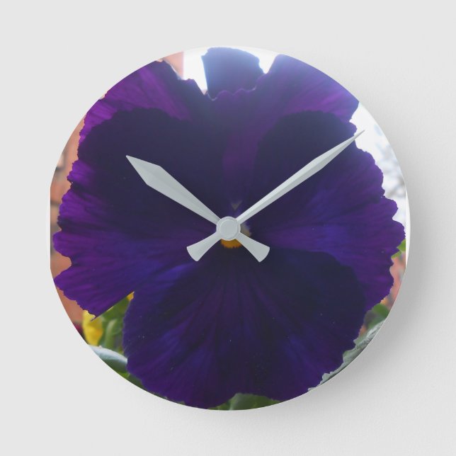 Sibylla Round Clock (Front)