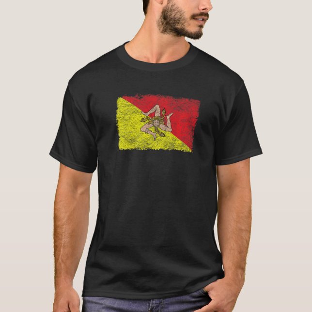 SICILY ITALY FLAG SICILIA PALERMO TRISKELION T-Shirt (Front)