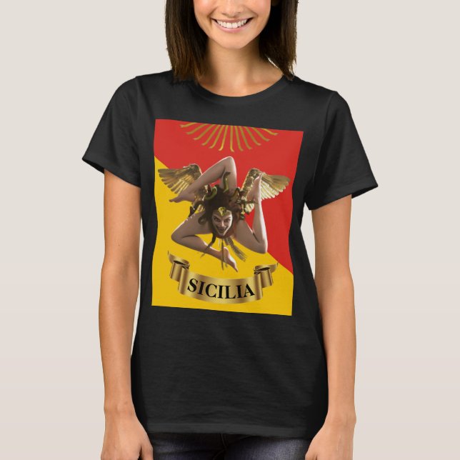 Sicily / Sicilian Medusa  Trinacria   T-Shirt (Front)