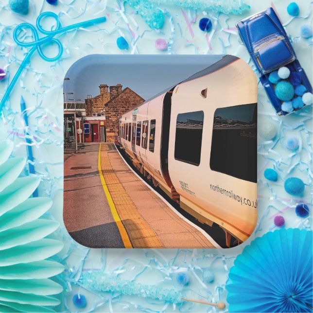 Side of the train paper plates (Party)