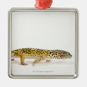 Side view of leopard gecko lizard metal ornament
