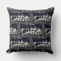 SIGNATURE Square Pillow