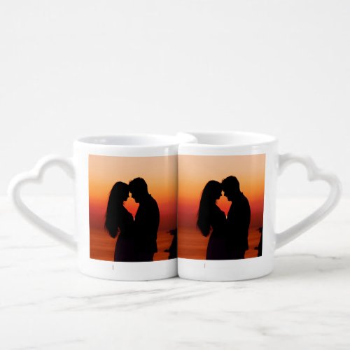 silhouette couple in love coffee mug set