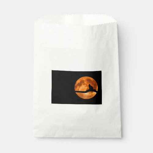 Silhouette of a Black Cat in a Tree Favor Bag