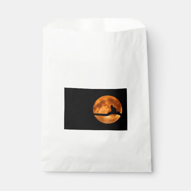 Silhouette of a Black Cat in a Tree Favor Bag (Front)