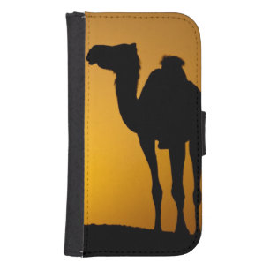 Silhouette of a wild camel at sunset samsung s4 wallet case