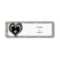 Silhouette of Couple Kissing (Camouflage Heart) Label