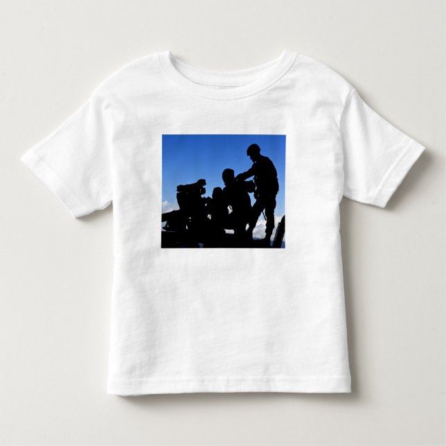 Silhouette of soldiers toddler t-shirt (Front)