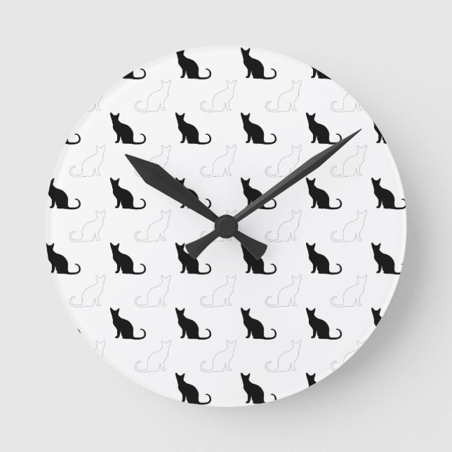 Silhouettes Of Black and White Cats Round Clock (Front)