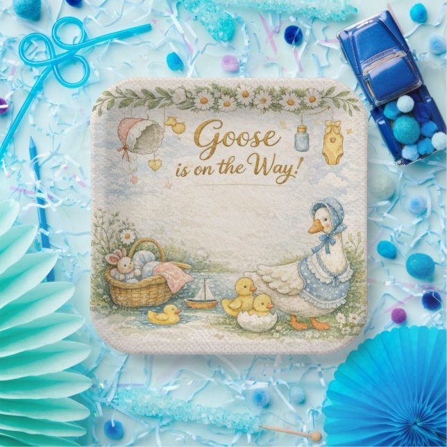 silly goose is on the way paper plates (Party)