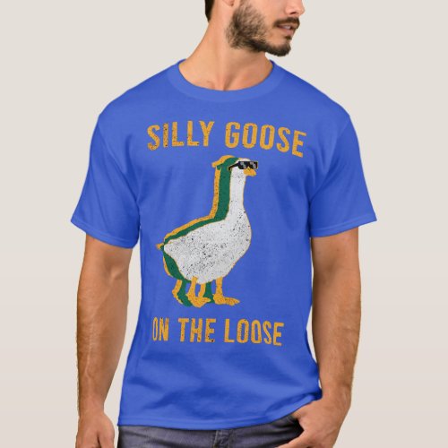 Silly Goose on the loose Retro Pillow T_Shirt