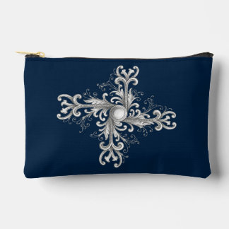 Silver Filigree Pearl Quatrefoil Accessory Pouch