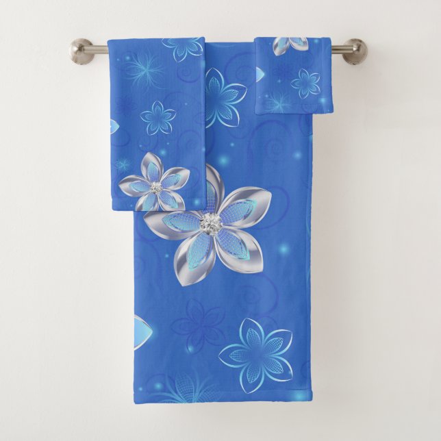 Silver Flowers Bath Towel Set (Insitu)