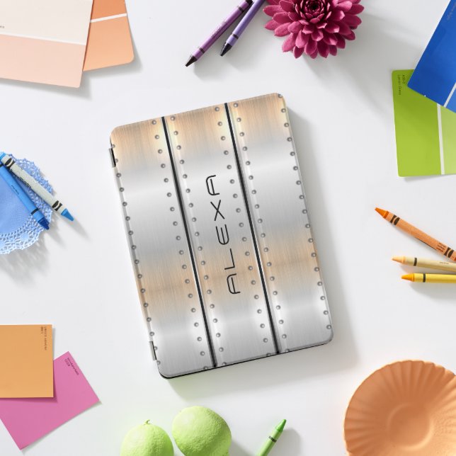 Silver-gray brushed aluminum geometric design iPad pro cover (Desk)