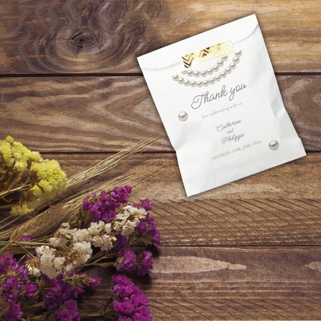 Silver Pearl Necklace Wedding  Favor Bag (Creator Uploaded)