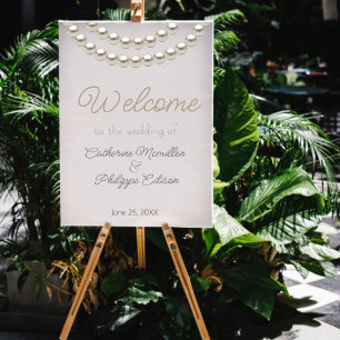 Silver Pearl Necklace Wedding Welcome Foam Board