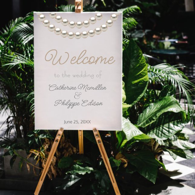 Silver Pearl Necklace Wedding Welcome Foam Board  (Creator Uploaded)