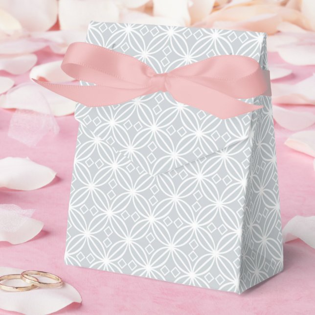 Silver Quad Flower Pattern All Occasion Pink Bow Favor Boxes (Wedding)