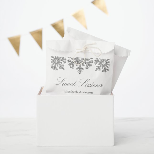 Silver Snowflake Winter Sweet 16 Favor Bag (Party)