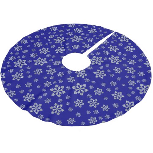 Silver Snowflakes on Blue Brushed Polyester Tree Skirt