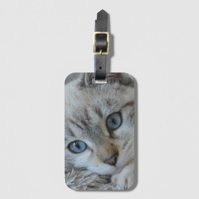 Silver Tabby Siamese Luggage Tag (Front Vertical)