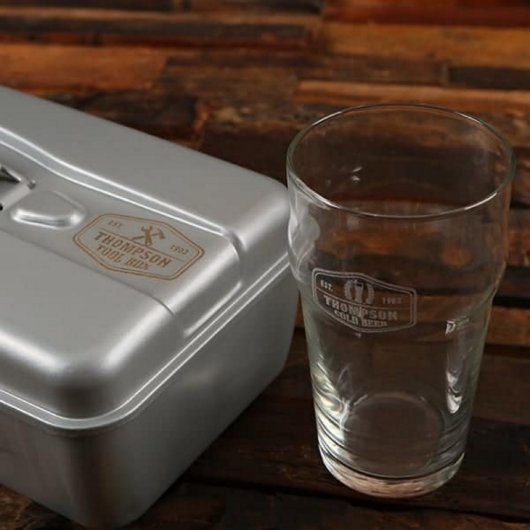 Silver Tackle and Tool Gift Box with Beer Glasses (Front)