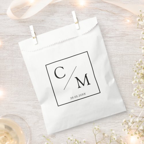 Simple and elegant monogram  favor bag