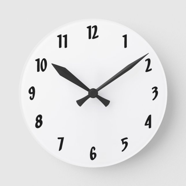 Simple Black and White Round Clock (Front)