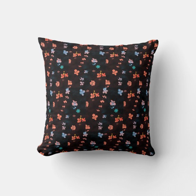 Simple black flowery pattern throw pillow (Front)