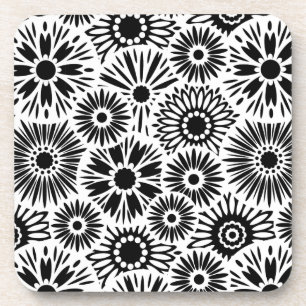 Simple Black White Retro 70s Graphic Daisy Pattern Coaster