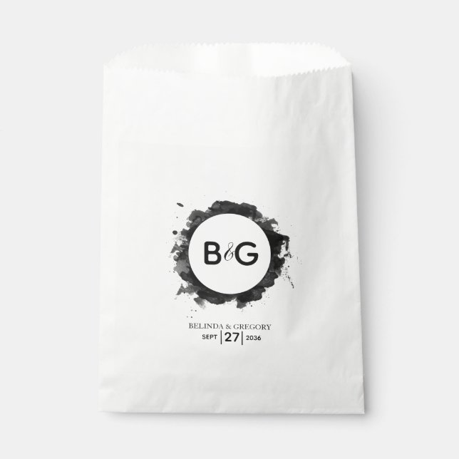 Simple Black White Wedding   Favor Bag (Front)