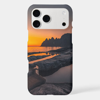 Simple Brand Photo Slim Fit Iphone 18 Pro Max Case