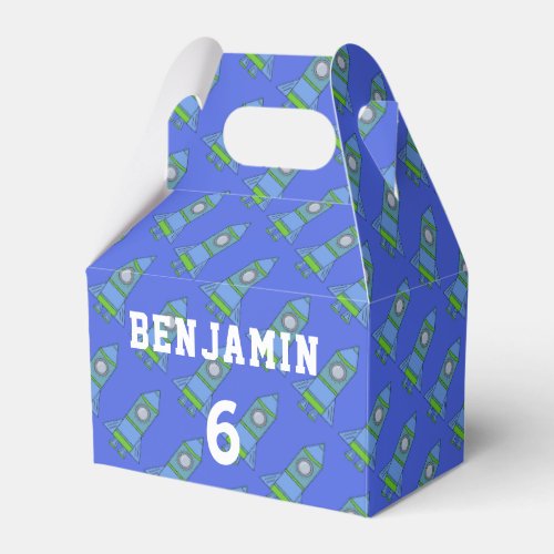 Simple Cartoon Rocket Blue Kid`s Birthday Favor Box - Simple Cartoon Rocket Blue Kid`s Birthday Favor Box. A pattern with simple blue rockets on a blue background. Personalize it with your name and age.