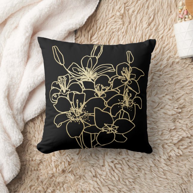 Simple Chic Floral Throw Pillow (Blanket)