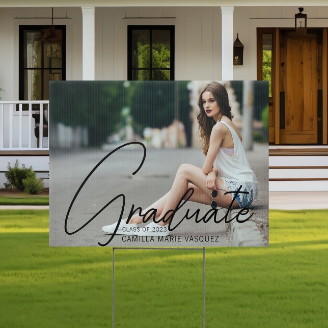 Simple Chic Graduate Photo 2024 Graduation Yard Sign (Creator Uploaded)