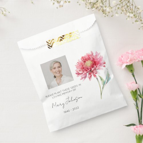 Simple Chrysanthemum Photo Funeral Seed Favor Bag