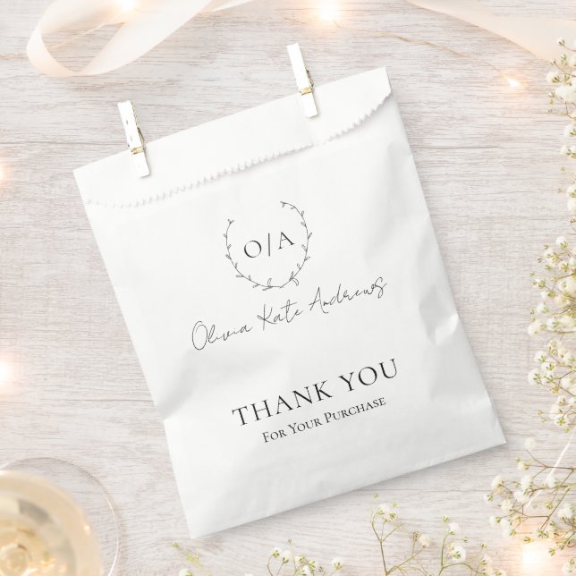 Simple Classic Monogram Wreath Elegant Favor Bag (Clipped)