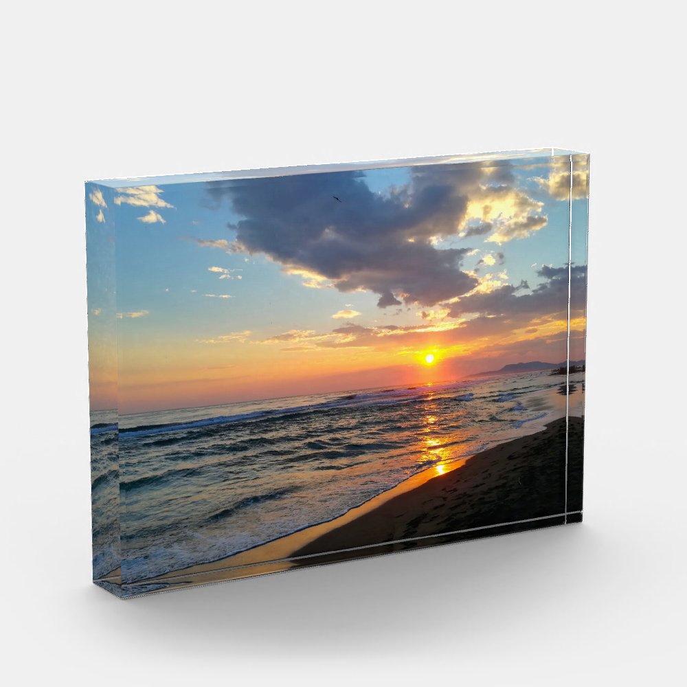 Discover Custom Photo Block