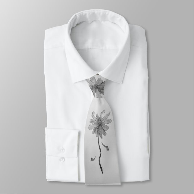 Simple Daisy Neck Tie (Tied)
