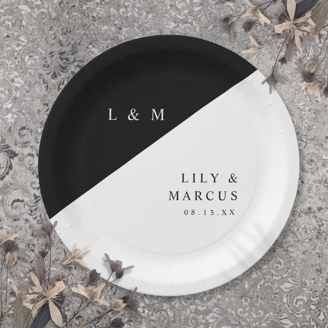 Simple Elegant Black And White Monogram Wedding Paper Plates (Simple Elegant Black And White Monogram Wedding Paper Plates)