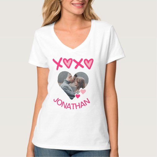 Simple Elegant Cute Love Valentines Sweet Couple  T_Shirt