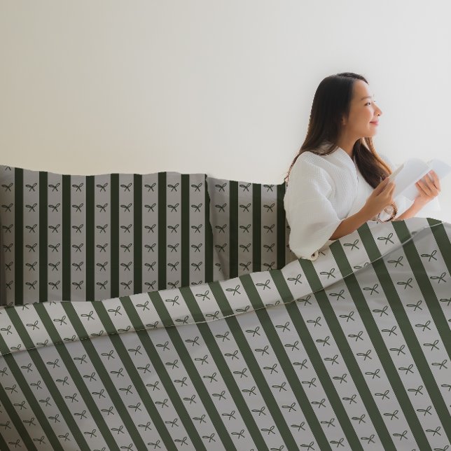 Simple Elegant Greenery Coquette Bows Pattern Duvet Cover (Creator Uploaded)